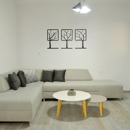 Alisahni Apartment 阿达玛斯 外观 照片
