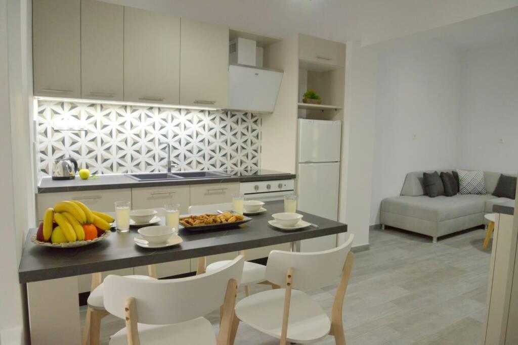 Alisahni Apartment 阿达玛斯 外观 照片