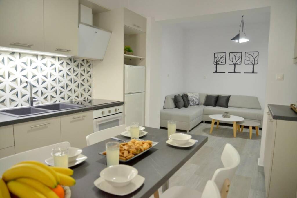 Alisahni Apartment 阿达玛斯 外观 照片