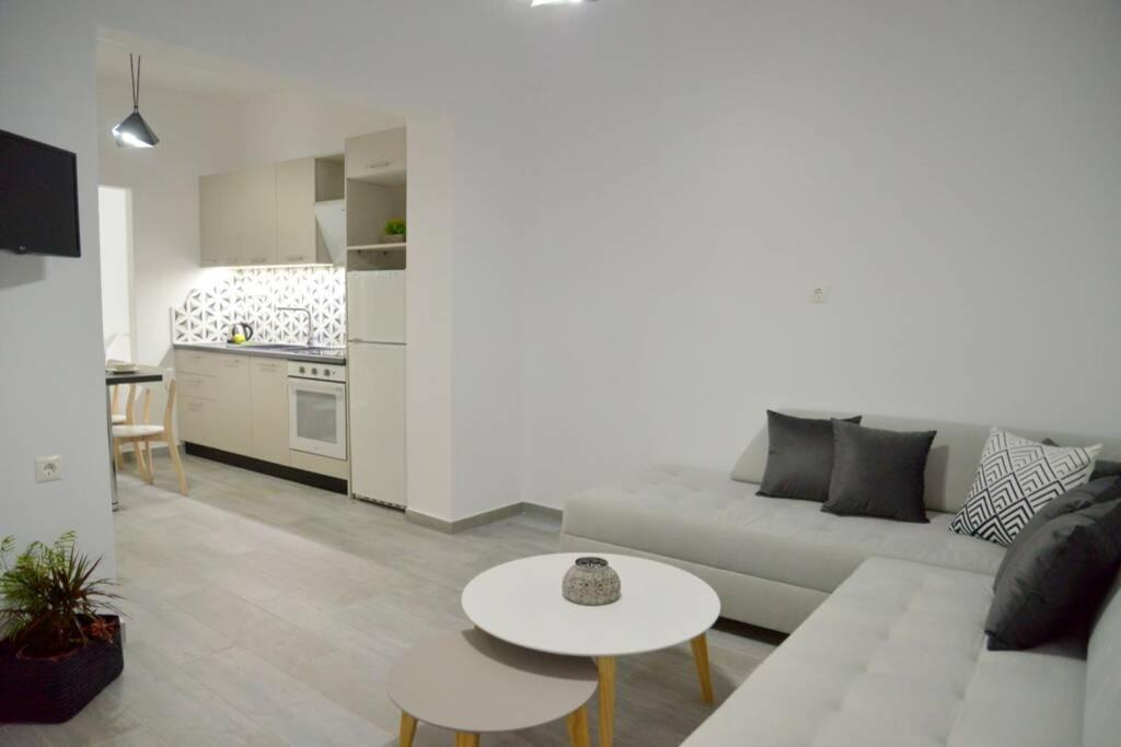 Alisahni Apartment 阿达玛斯 外观 照片